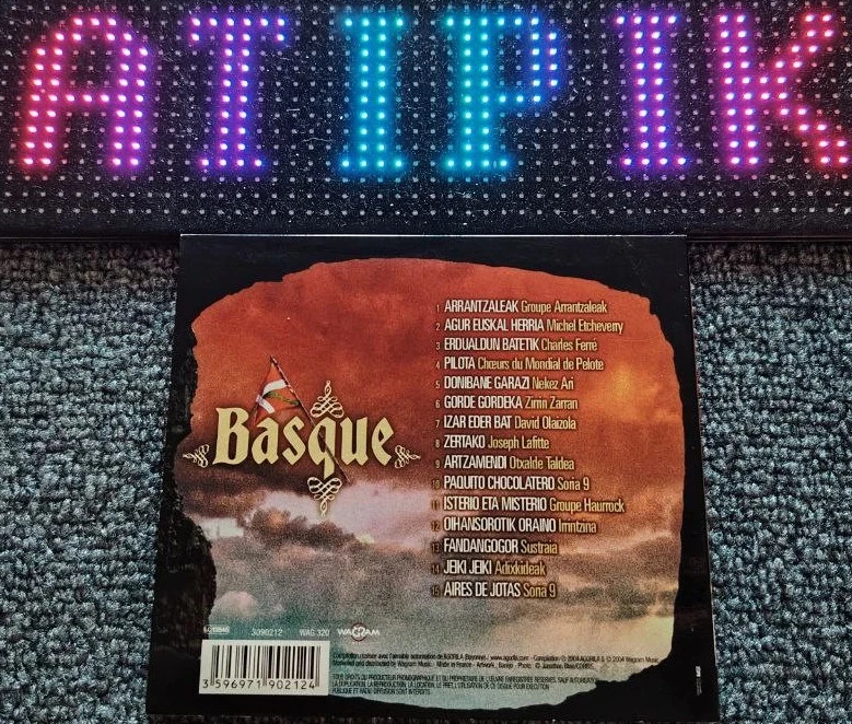 🌅 Basque - Tesouro musical Ultra Raro de 22 anos, joia do País Basco! 🎶 – photo 2
